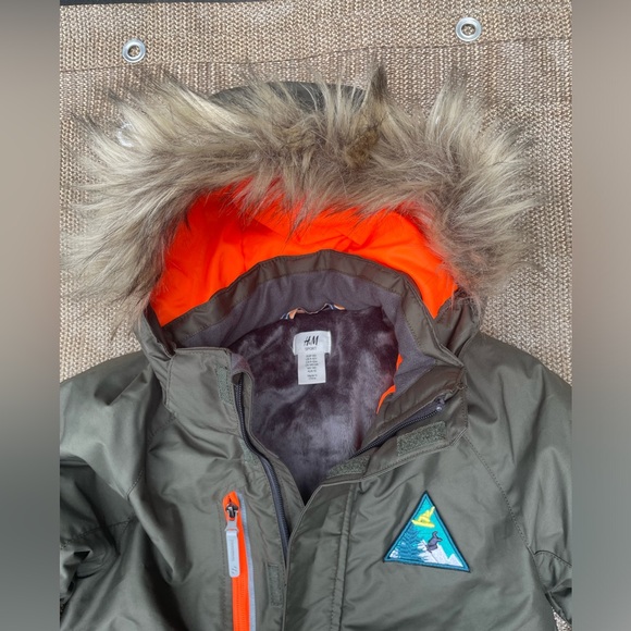 H&M Outdoor Snow Lock Jacket - Picture 3 of 6